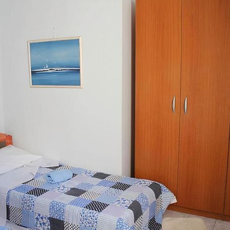 Apartmani Anitas Gradac  Esterno foto