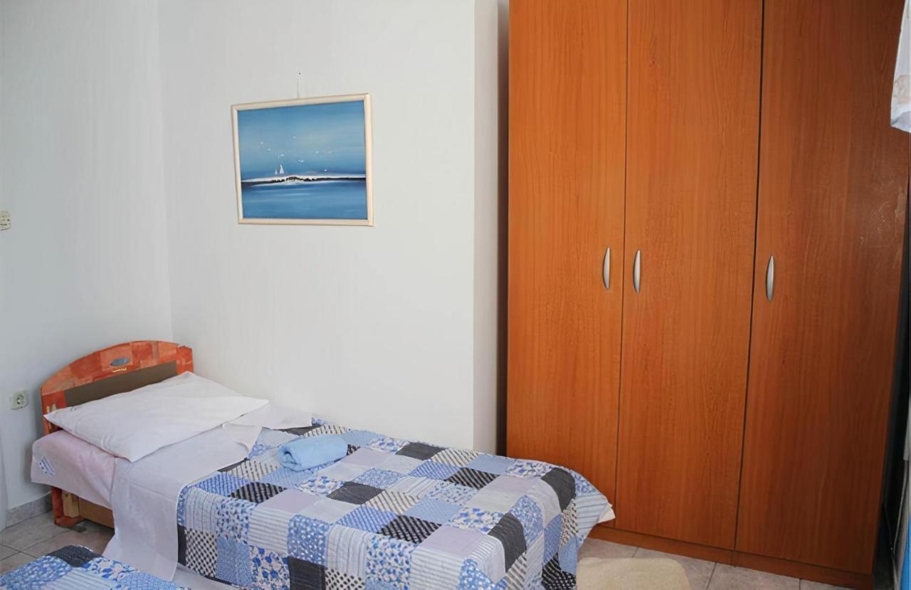 Apartmani Anitas Gradac  Esterno foto