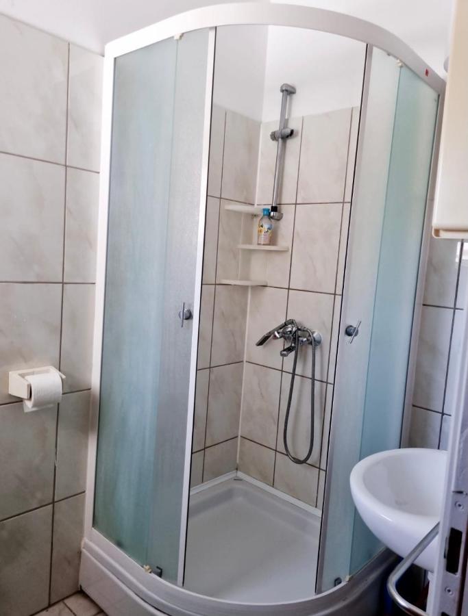 Apartmani Anitas Gradac  Esterno foto